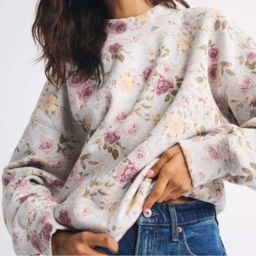Abercrombie & Fitch Sunday Floral Mockneck Sweatshirt